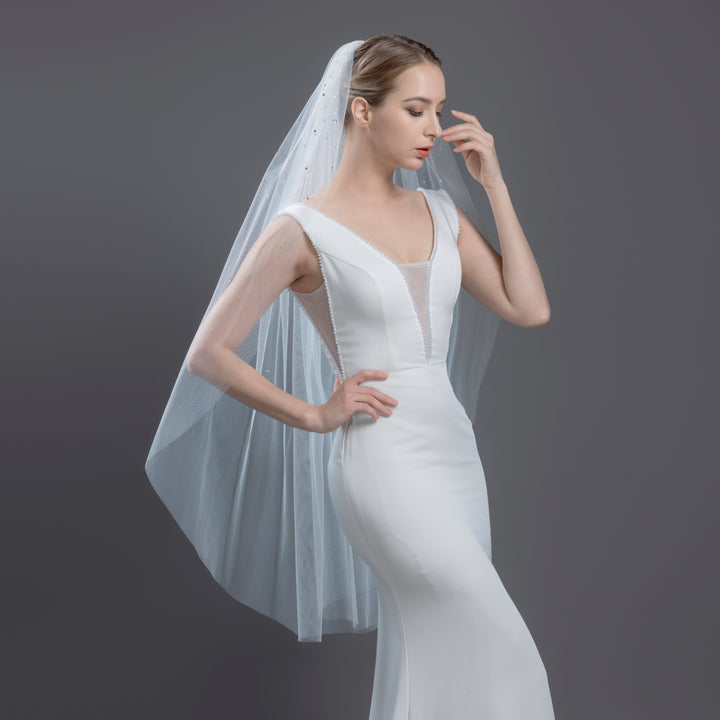Scattered Rhinestones Bridal Veil, Fine Illusion Tulle, Fingertip, Knee Length FS6256
