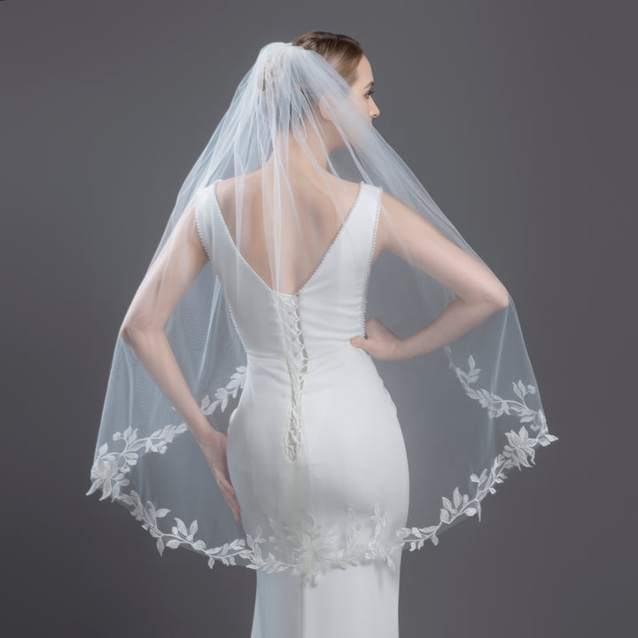 Bridal Veil with Floral Embroidered Lace with sequins, Fine Illusion Tulle, Fingertip, Knee Length, FS6229