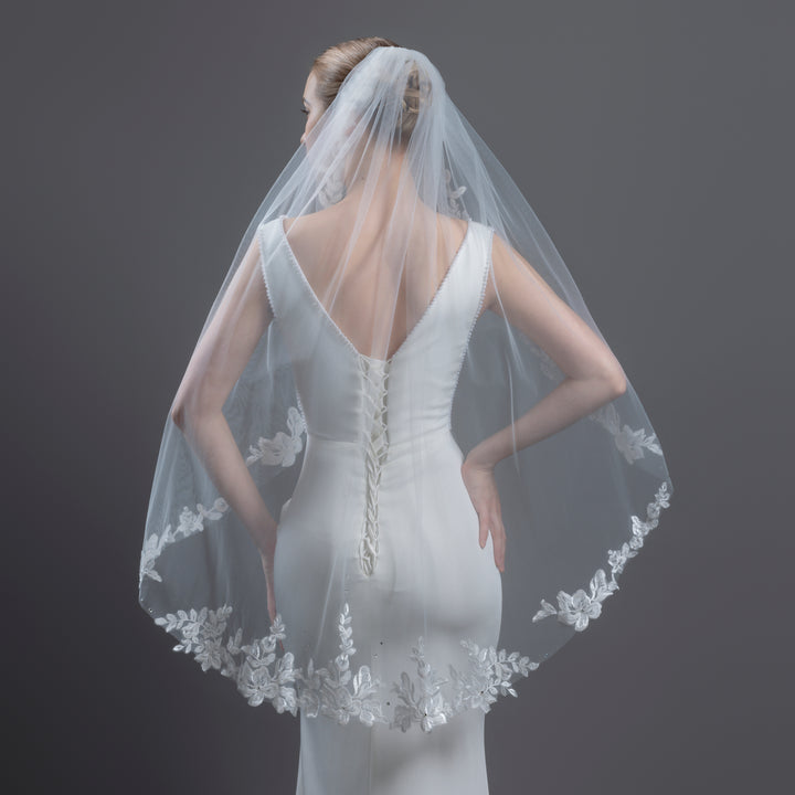 Floral Lace Bridal Veil with Rhinestones, Fine Illusion Tulle, Fingertip, Knee Length FS6224-1