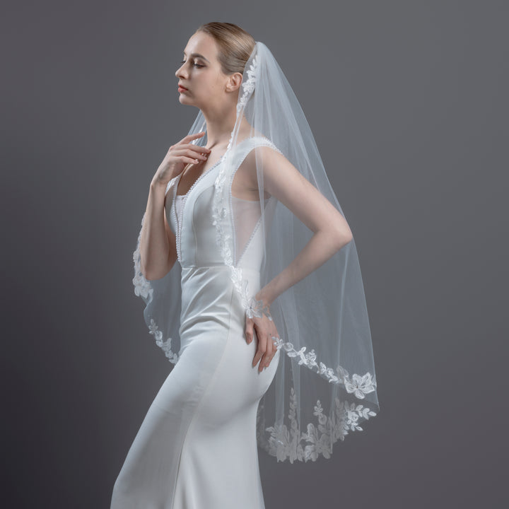 Floral Lace Bridal Veil with Rhinestones, Fine Illusion Tulle, Fingertip, Knee Length FS6224-1