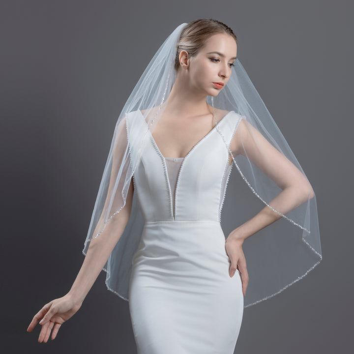FS6343 Pearl Crystal Beaded Edge Veil 30" 36"
