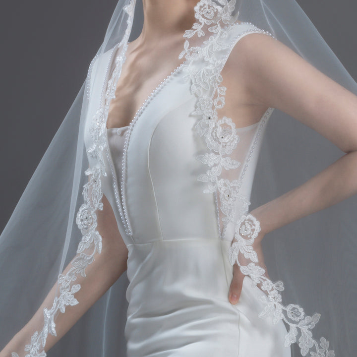 FS6217-M Floral Vine Embroidered Lace Mantilla Veil 60"