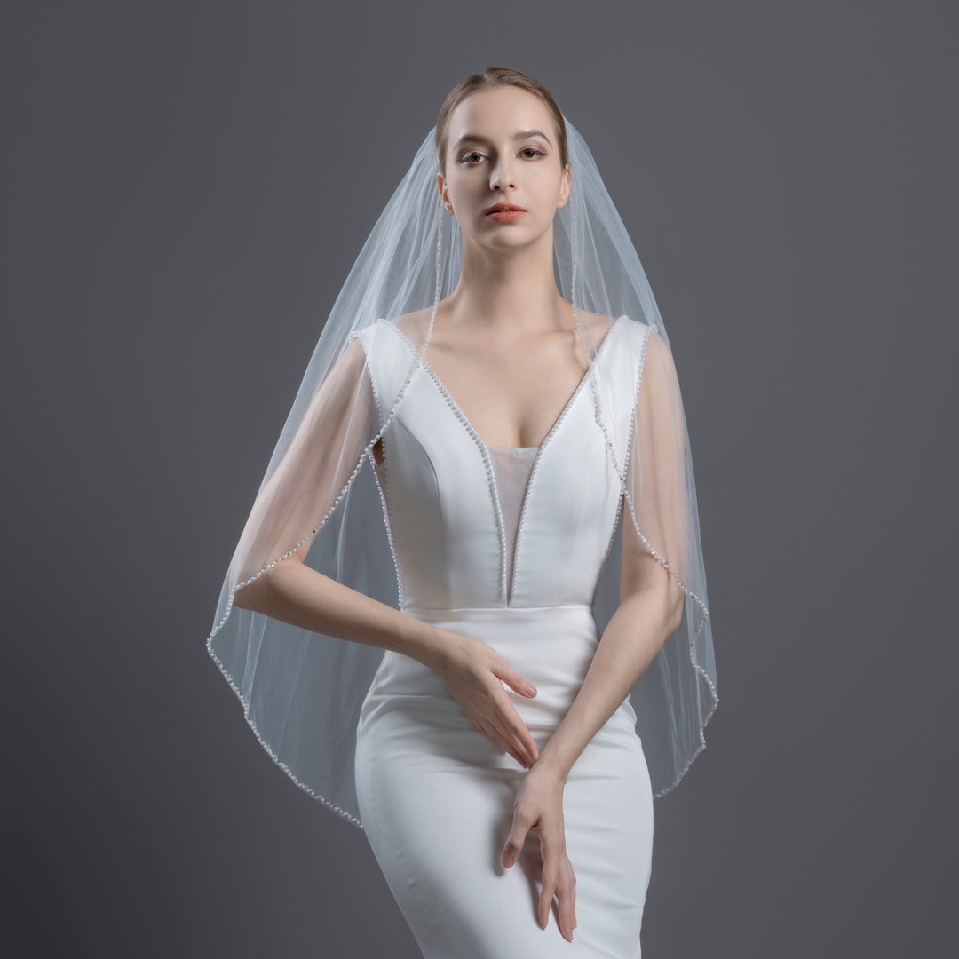 FS6338 Pearl Crystal Beaded Edge Veil 30" 36"