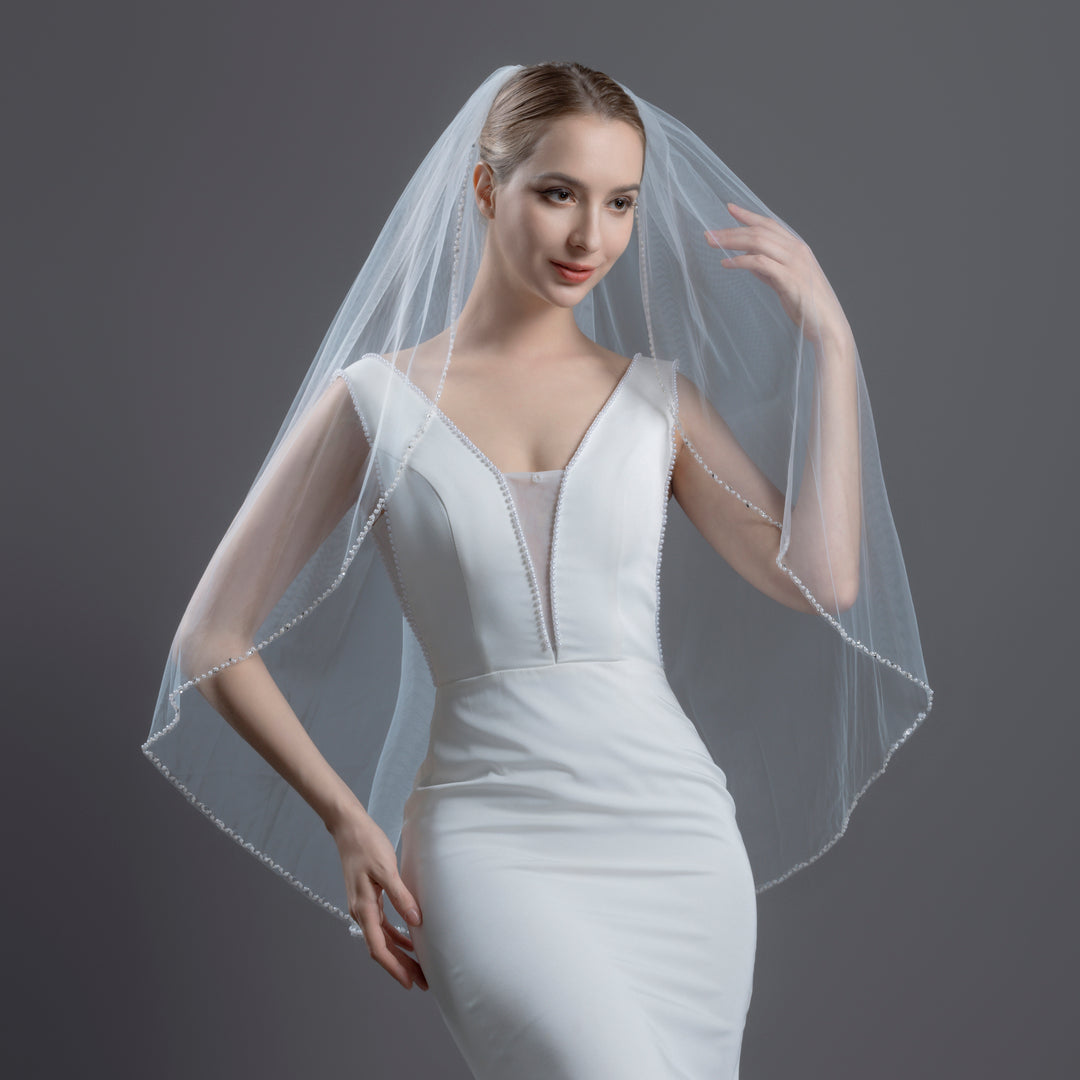 FS6338 Pearl Crystal Beaded Edge Veil 30" 36"