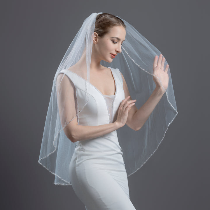 FS6338 Pearl Crystal Beaded Edge Veil 30" 36"