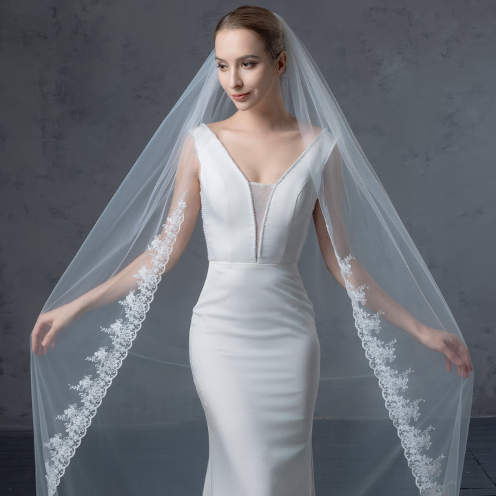 FS6296 Floral Vine Embroidered Lace Veil 108"