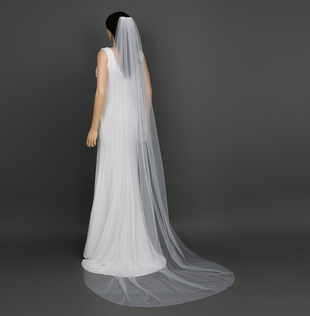 Classic Raw Cut Edge Bridal Veil, Soft Tulle, Waltz, Floor, Chapel Length FS6358