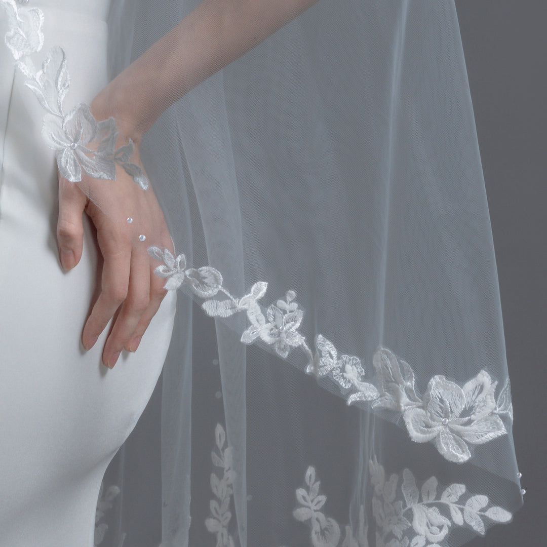 Floral Lace Bridal Veil with Pearls, Fine Illusion Tulle, Fingertip, Knee Length FS6224P